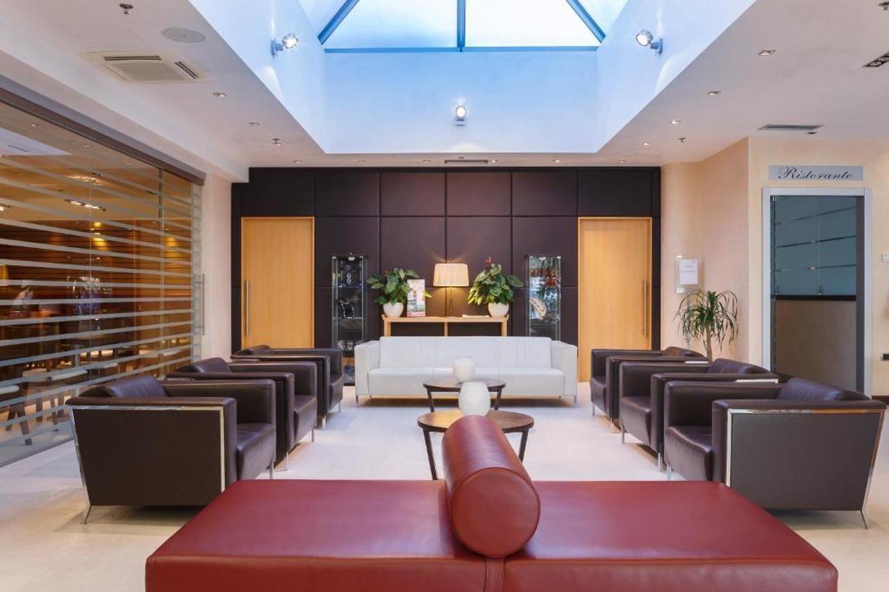 Courtyard By Marriott Venice Airport Tessera Exterior foto