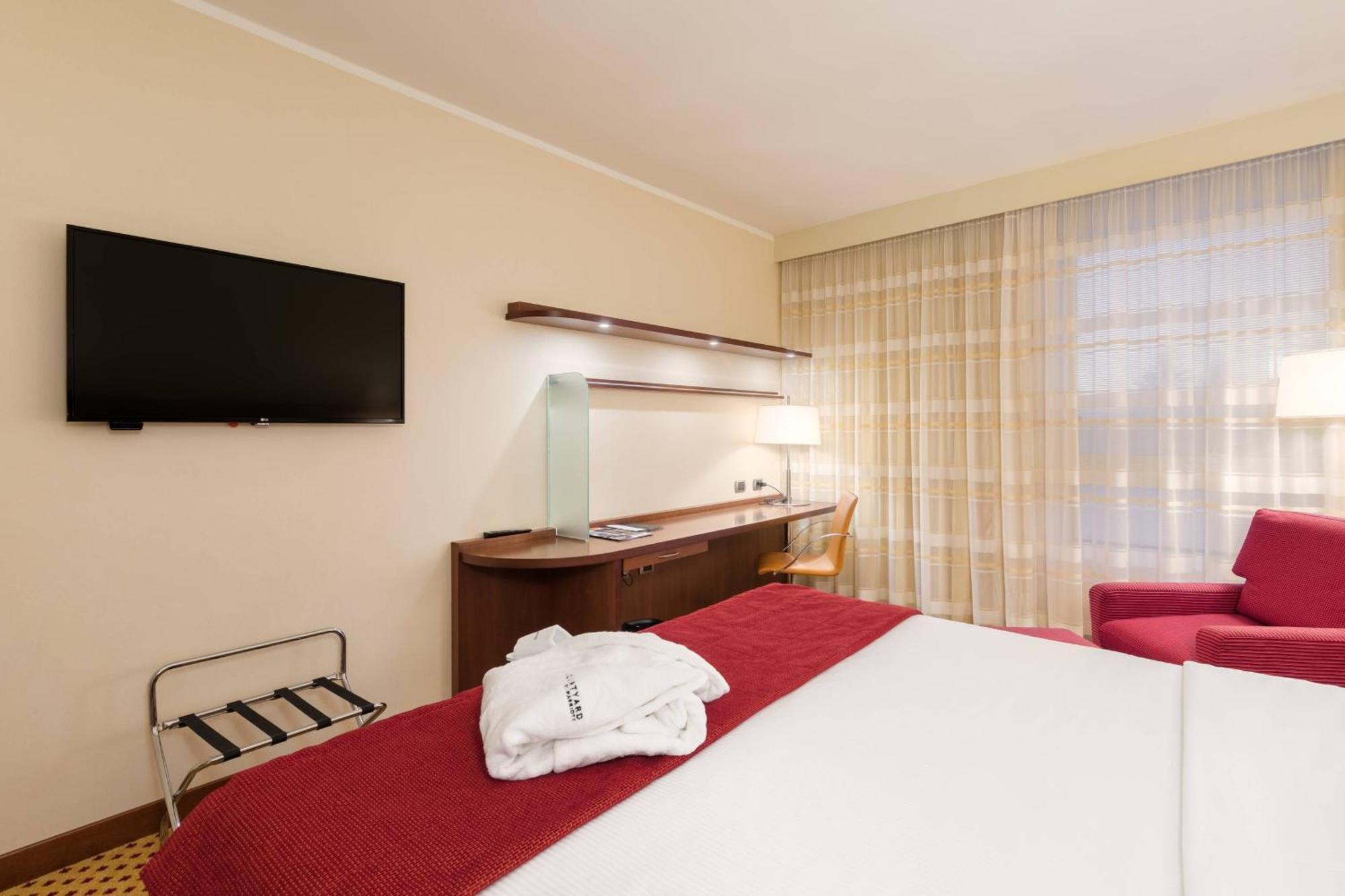 Courtyard By Marriott Venice Airport Tessera Exterior foto